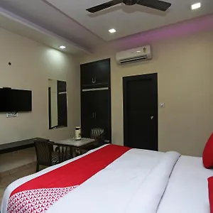 3* Hotel Super O Samrat