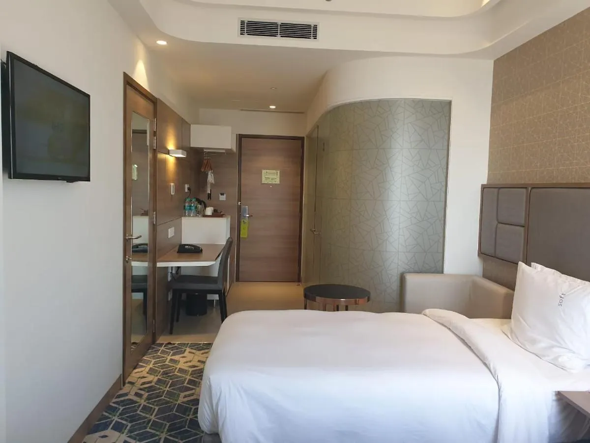 Hotel Holiday Inn Gurugram Sector 90 By Ihg Gurgaon