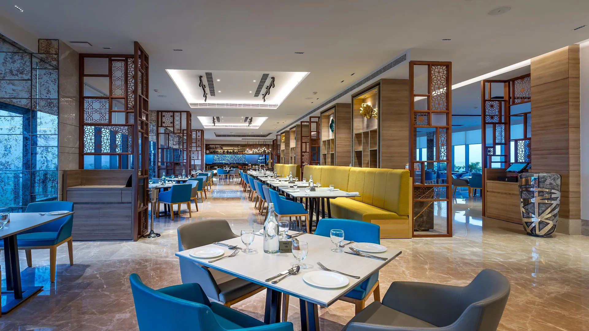 Holiday Inn Gurugram Sector 90 By Ihg Gurgaon Hotel